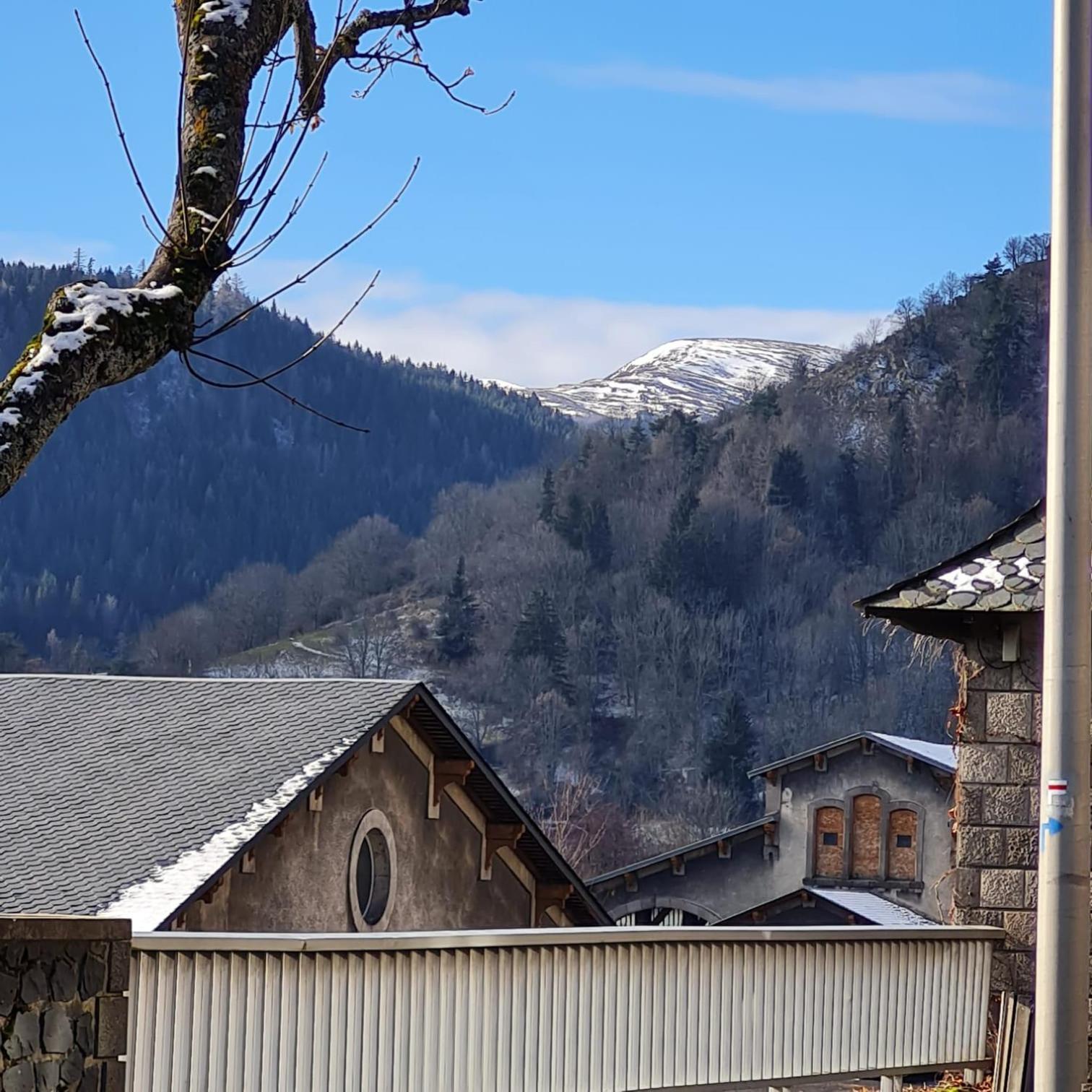 Bel « les Monts Du Cantal » Apartamento *